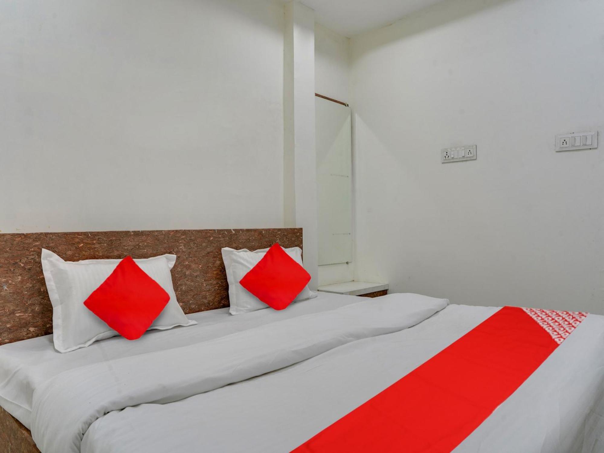 Hotel O Shivansh Bhopal Bagian luar foto